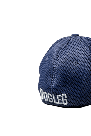 Casquette de golf Dogleg baseball bleu ciel, détail broderie — golf Suisse