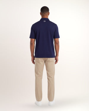 Polo Tailored homme Links Edition, bleu marine, porté de dos